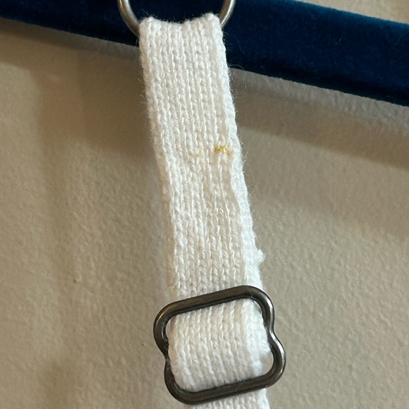 Hollister White Crochet Halter Crop Top Shirt Blouse with Adjustable Straps - Picture 6 of 11